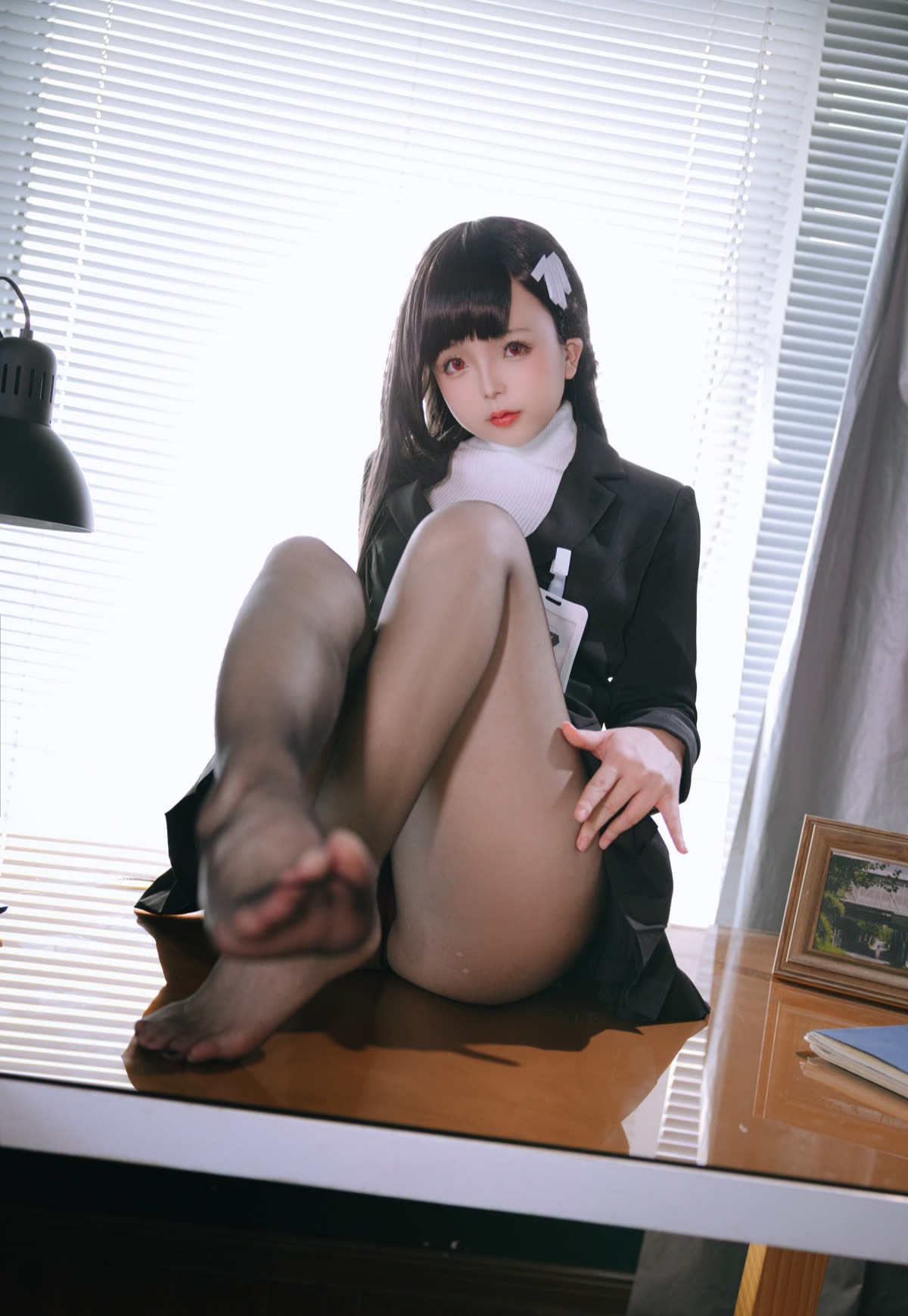 日奈娇 – 全套255期及随包视频[266.2G-2026.8]