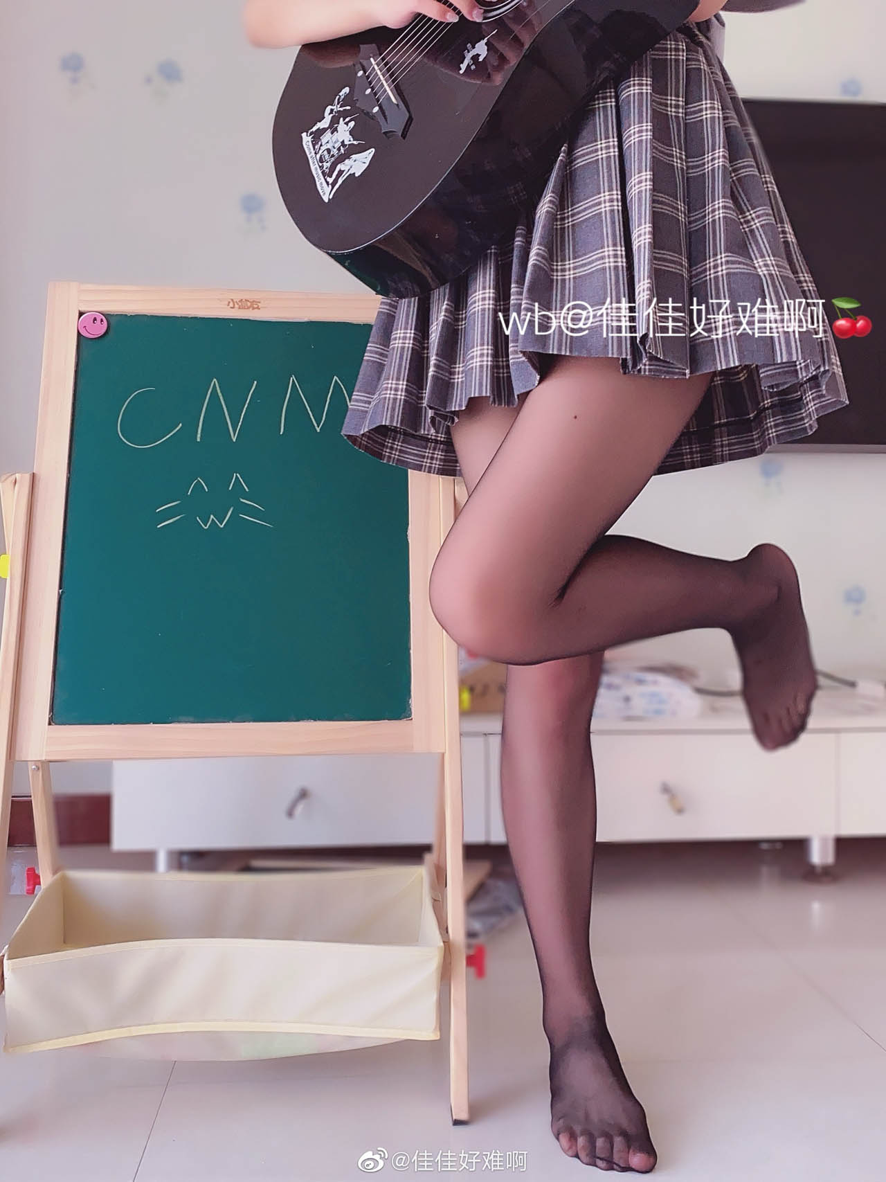 佳佳好难啊 – 全套8期&amp;微博&amp;随包视频[2.95G]