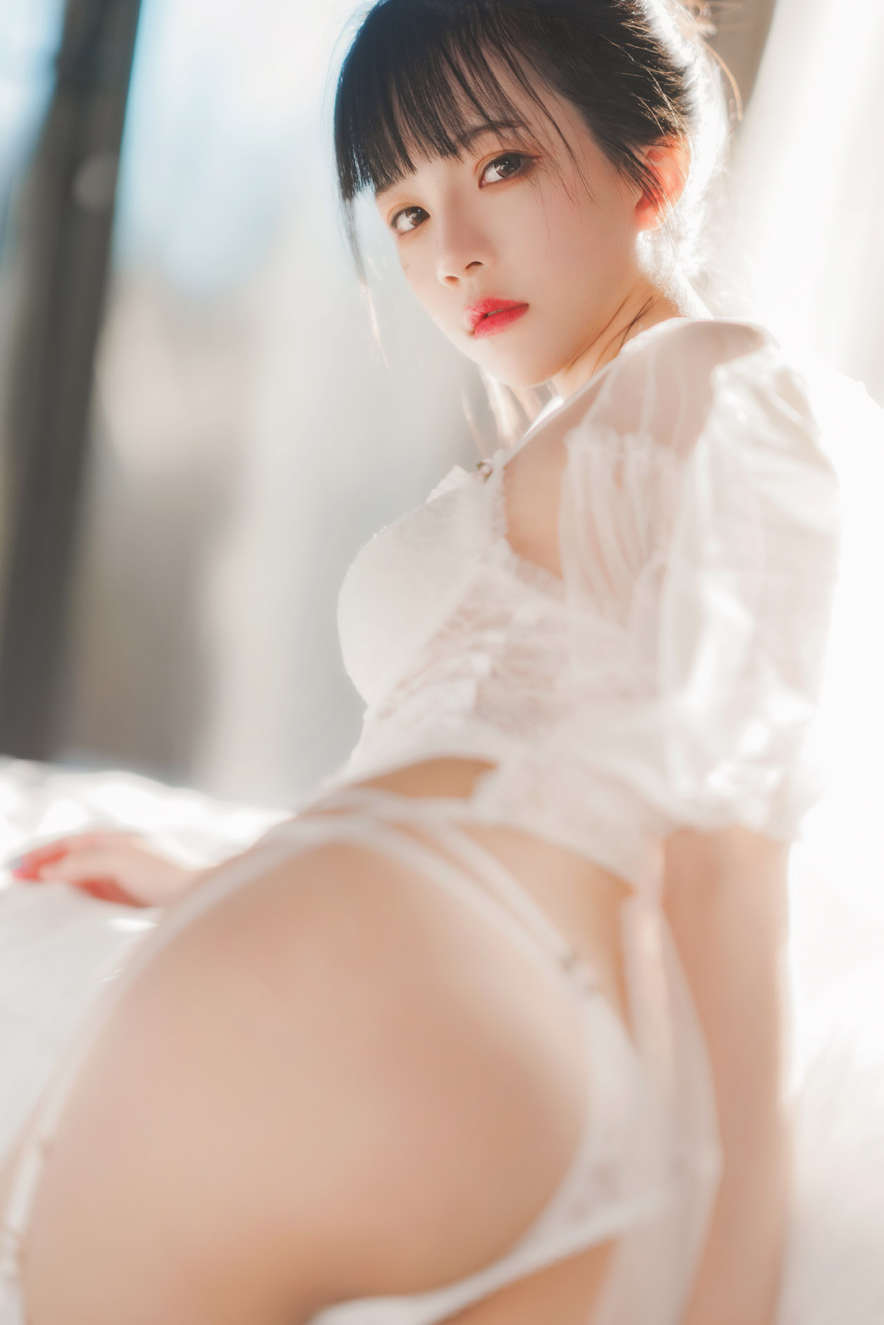 桜桃喵 – 全套231套&随包视频[135.9G-2026.7]