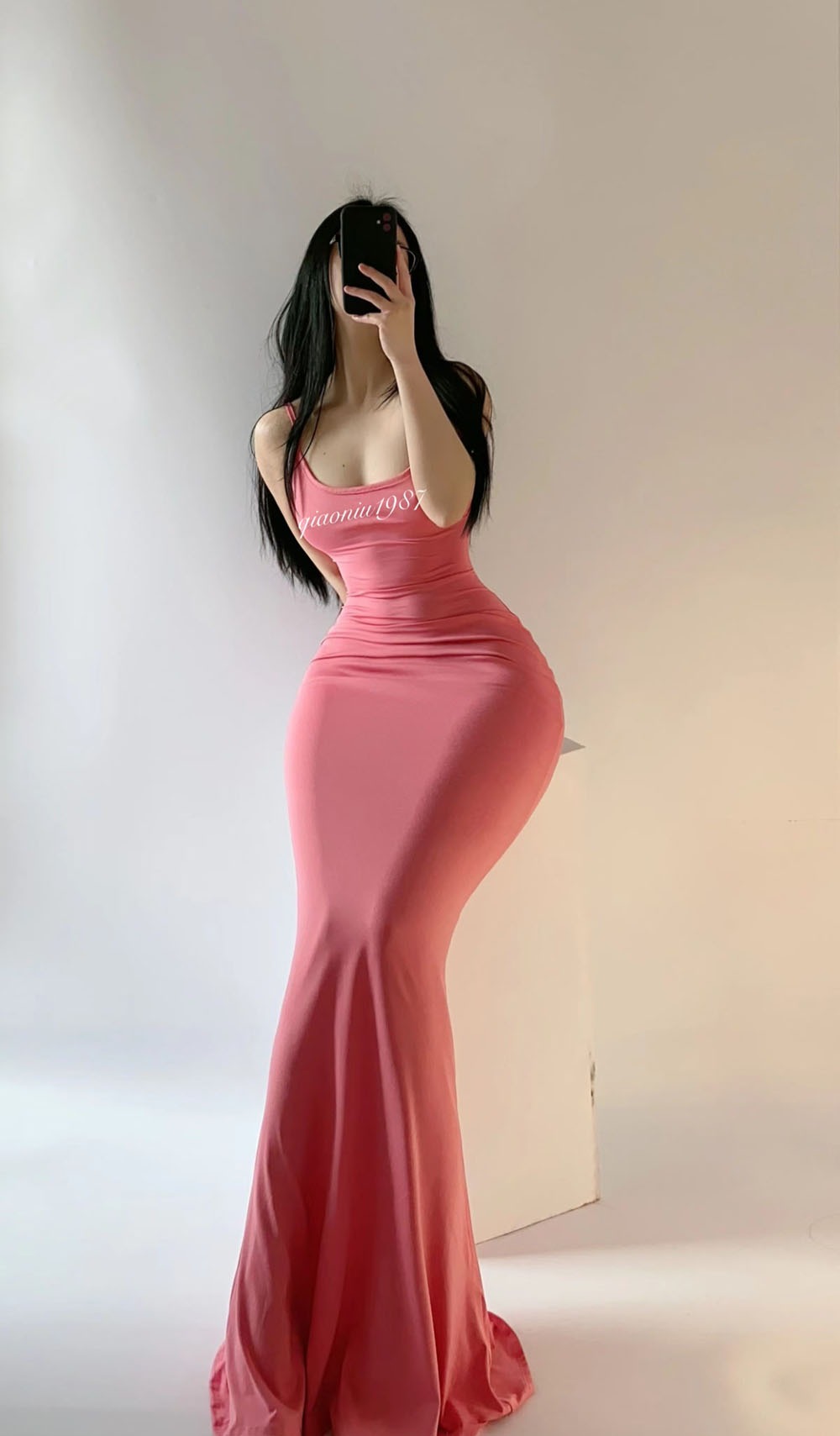 俏妞qiaoniuTT – 微密圈会员订阅系列套图&视频[139套-2026.6]