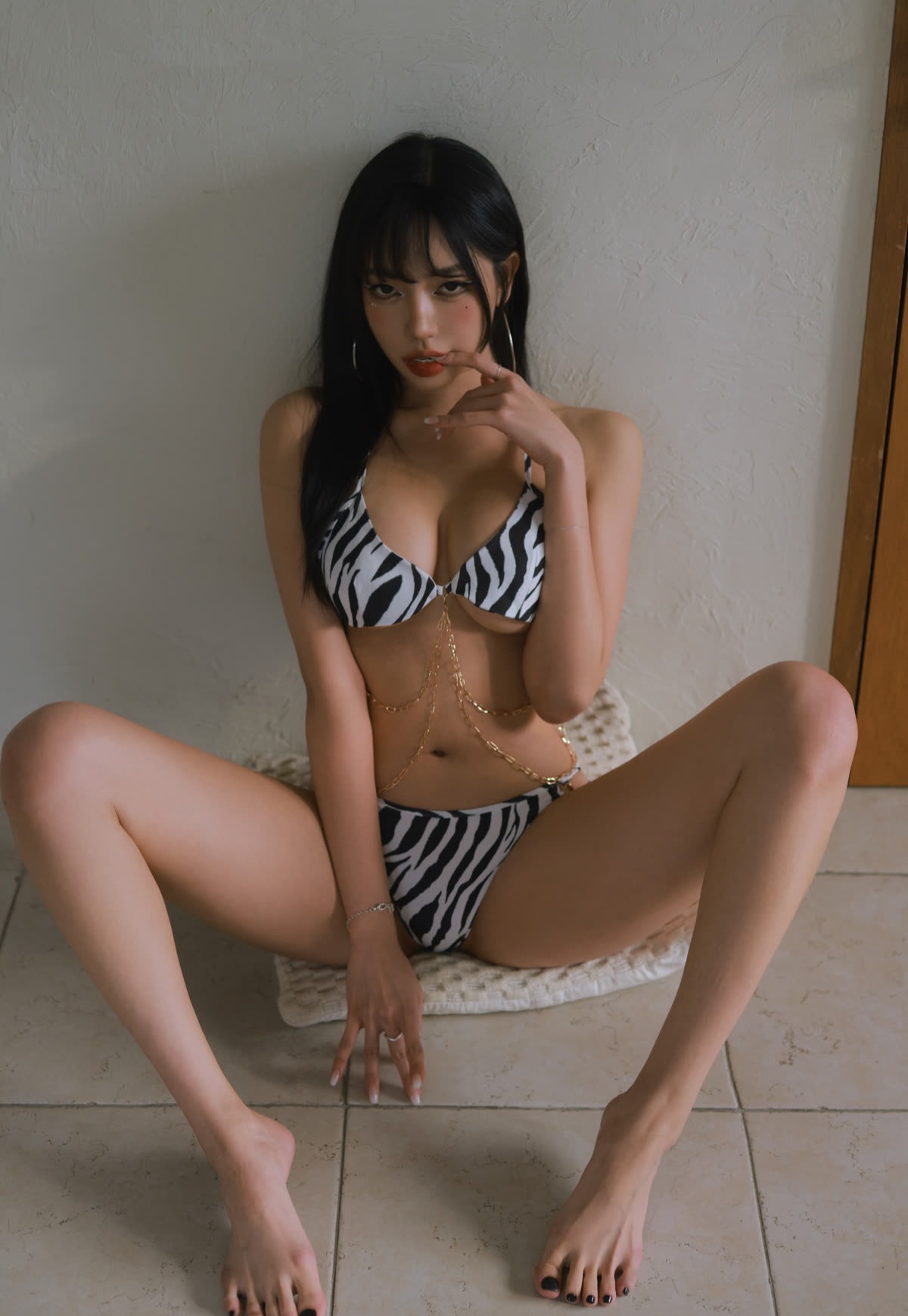 Donggeuran(韩) – 全套合集31套&视频[112.1G-2026.8]